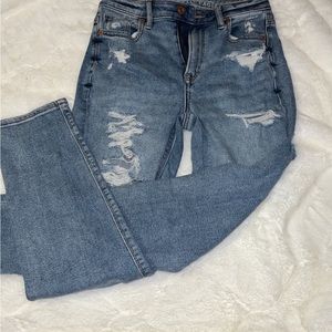 American Eagle Mom Jeans